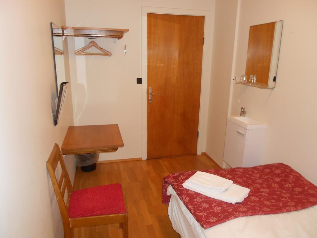 Nes Guesthouse Reykholt  Rom bilde