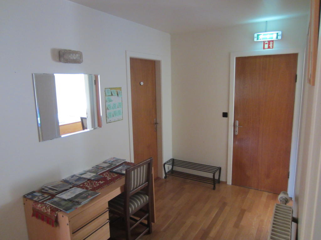 Nes Guesthouse Reykholt  Eksteriør bilde